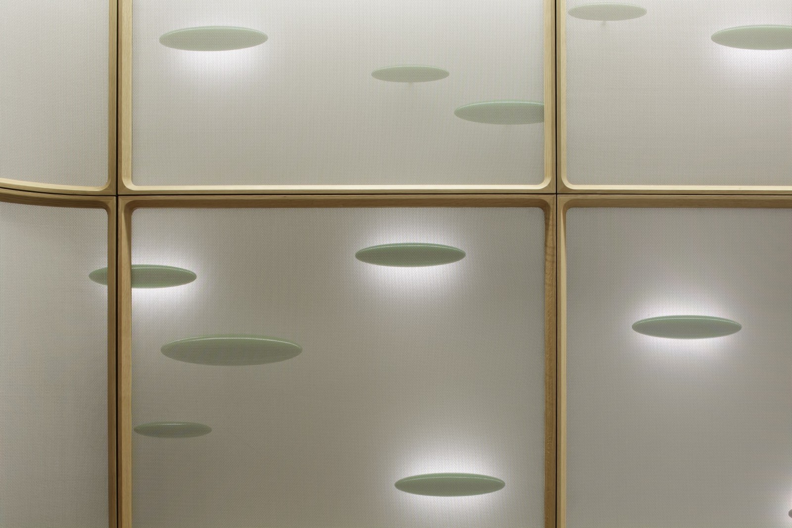 Van Cleef & Arpels - Ginza - Jouin Manku © Nacasa and Partners