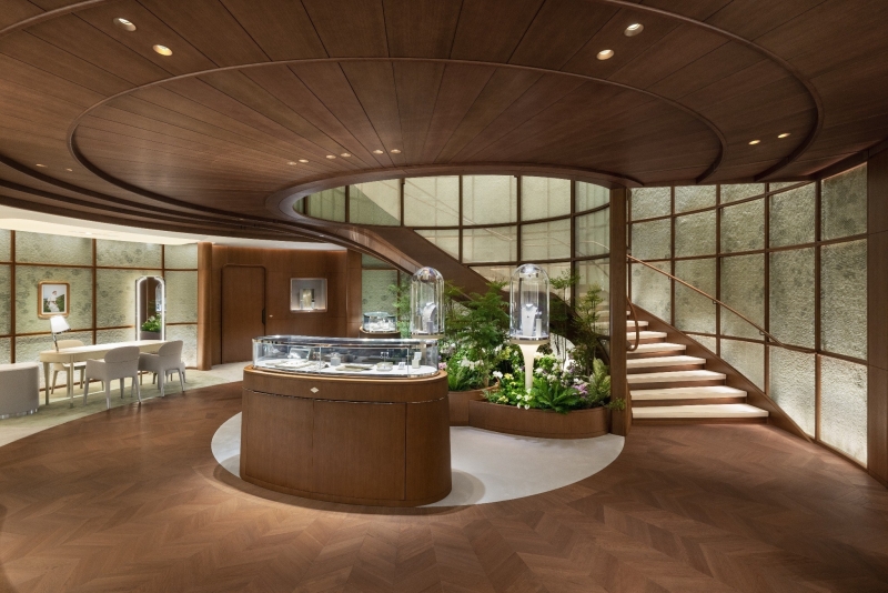 Van Cleef & Arpels, Alexandra House HK, Jouin Manku (c) Sungho Park (1).jpg