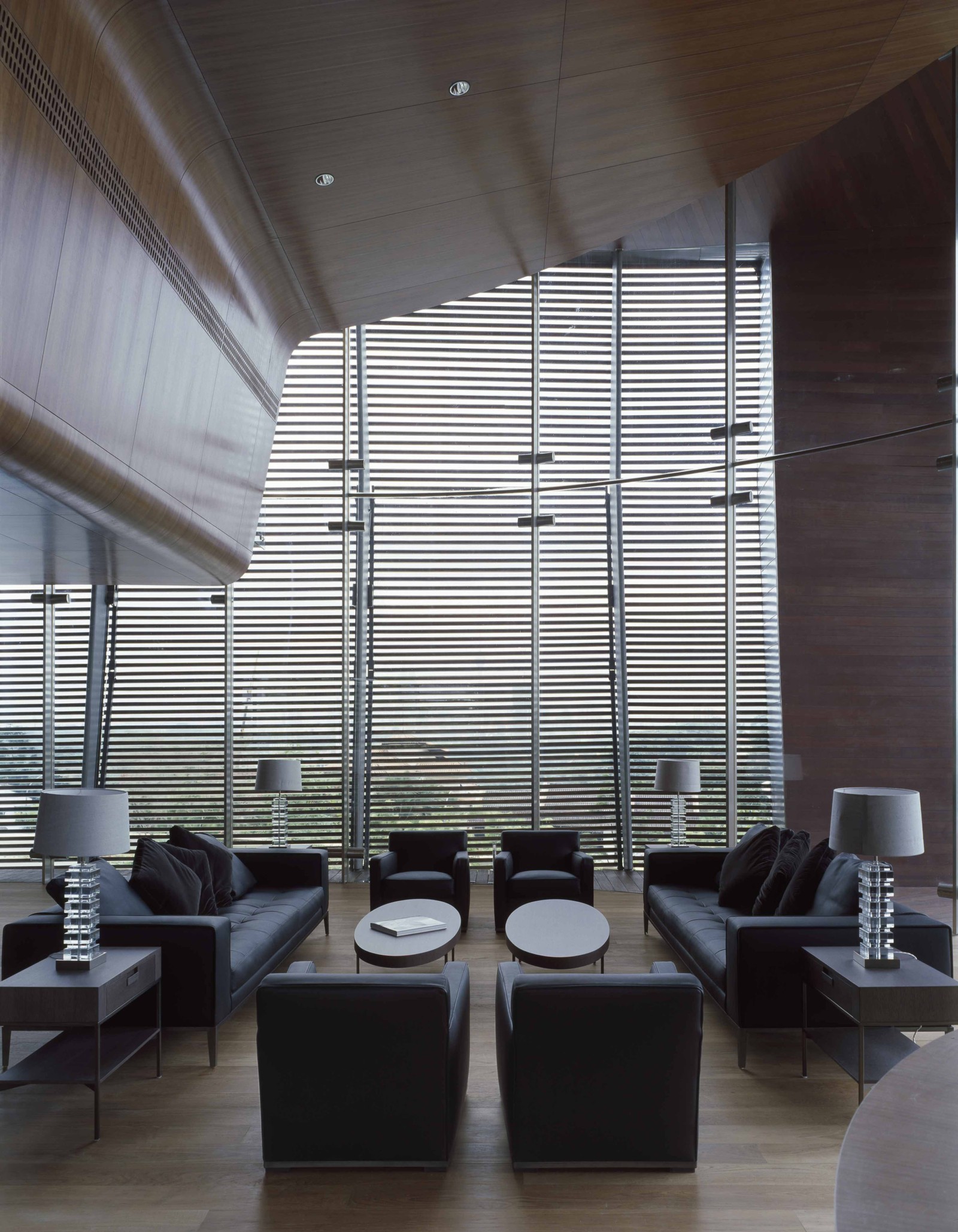 Residence YTL - Jouin Manku © Roland Halbe