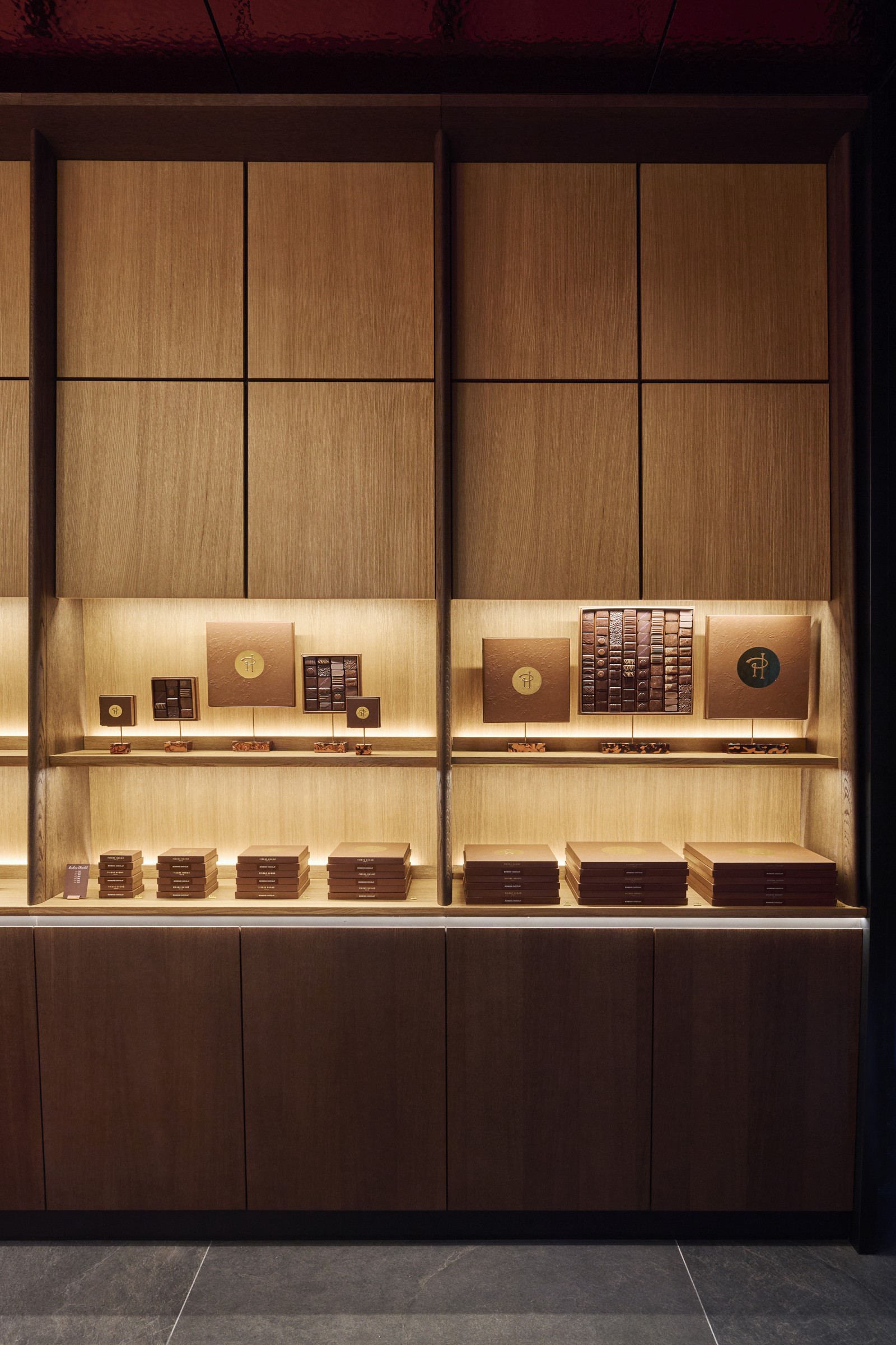 Infiniment Chocolat, Jouin Manku for Pierre Hermé © Adrien Dirand