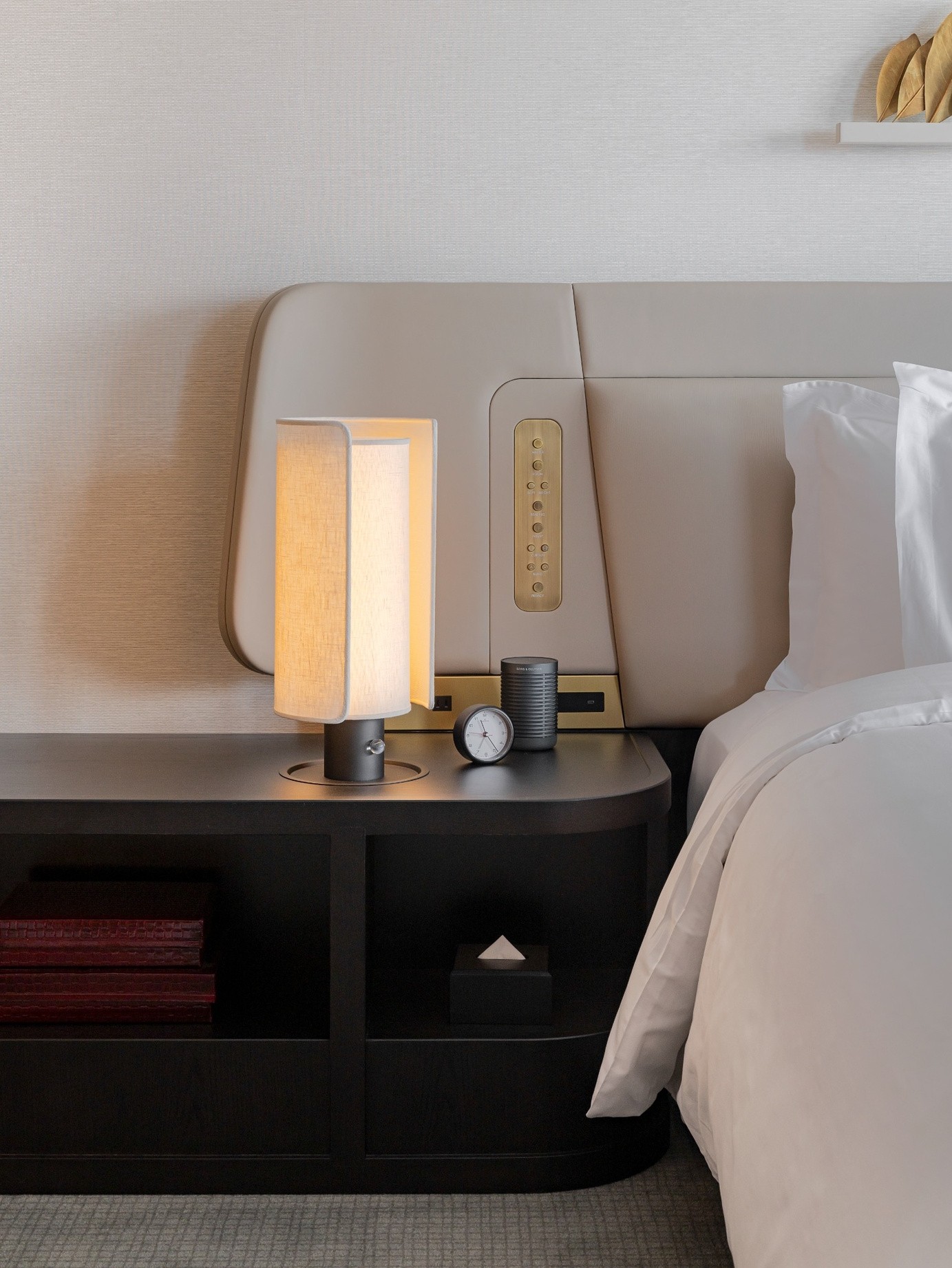 Park Hyatt Tokyo by Jouin Manku (c) Yongjoon Choi