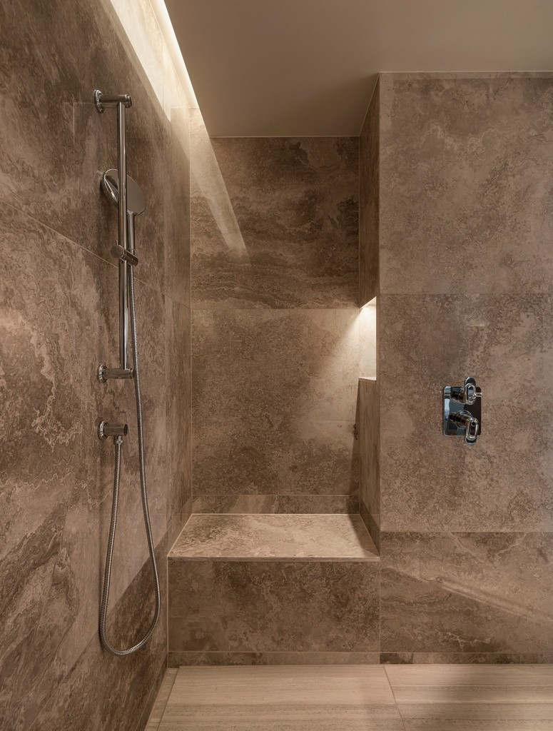 Park Hyatt Tokyo by Jouin Manku (c) Yongjoon Choi