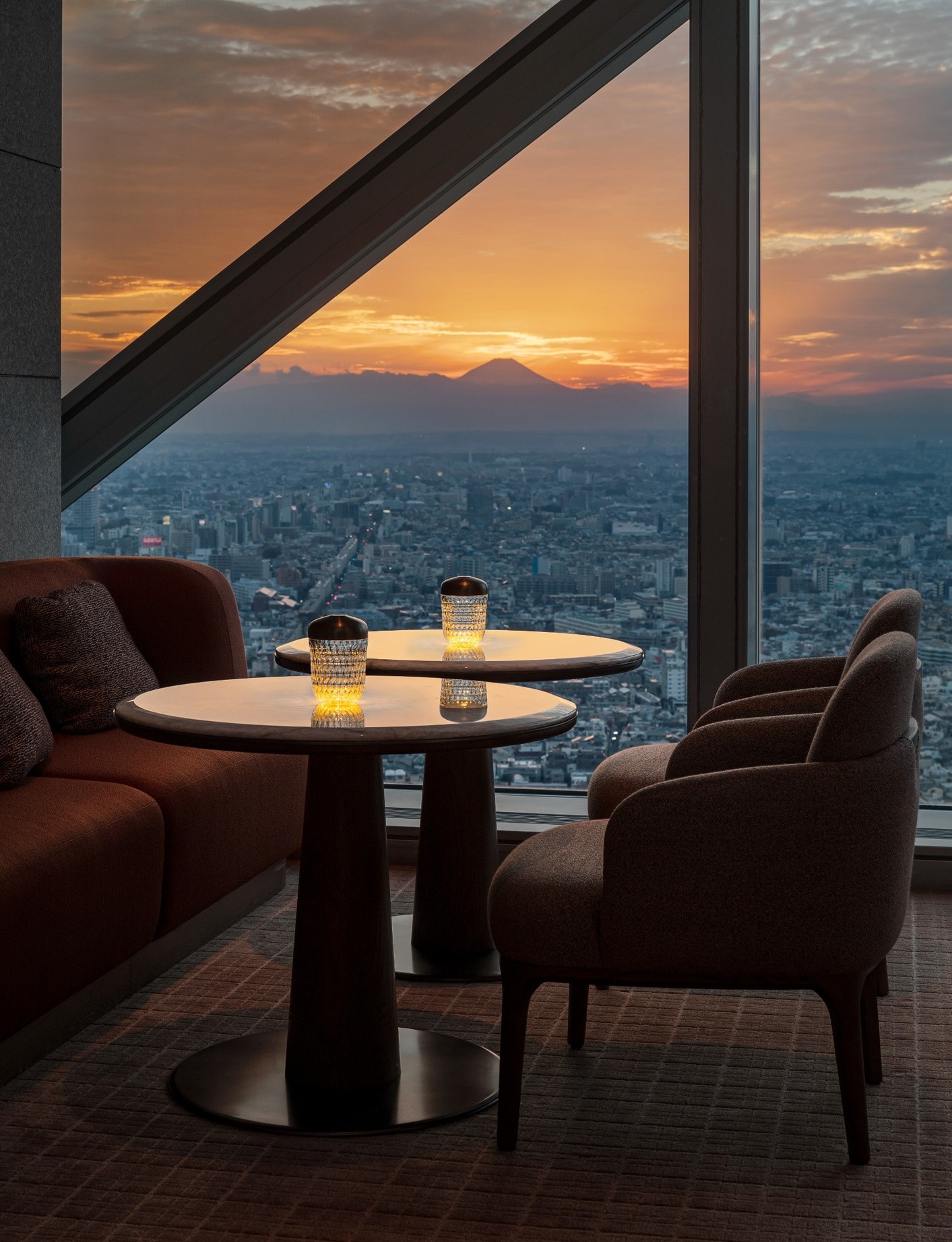 Park Hyatt Tokyo by Jouin Manku (c) Yongjoon Choi