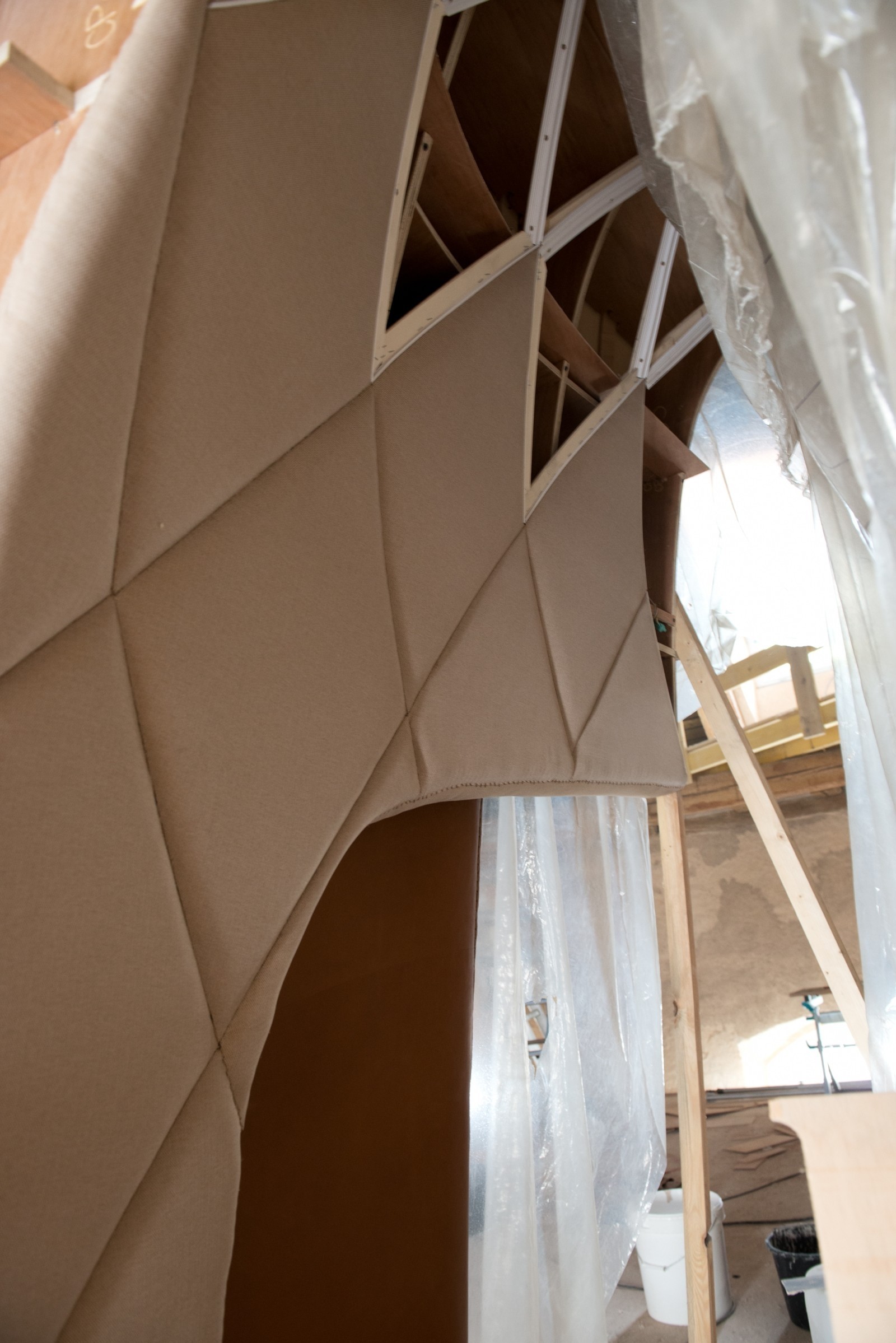 Brasserie Les Haras_Jouin Manku (c) Hélène Hilaire