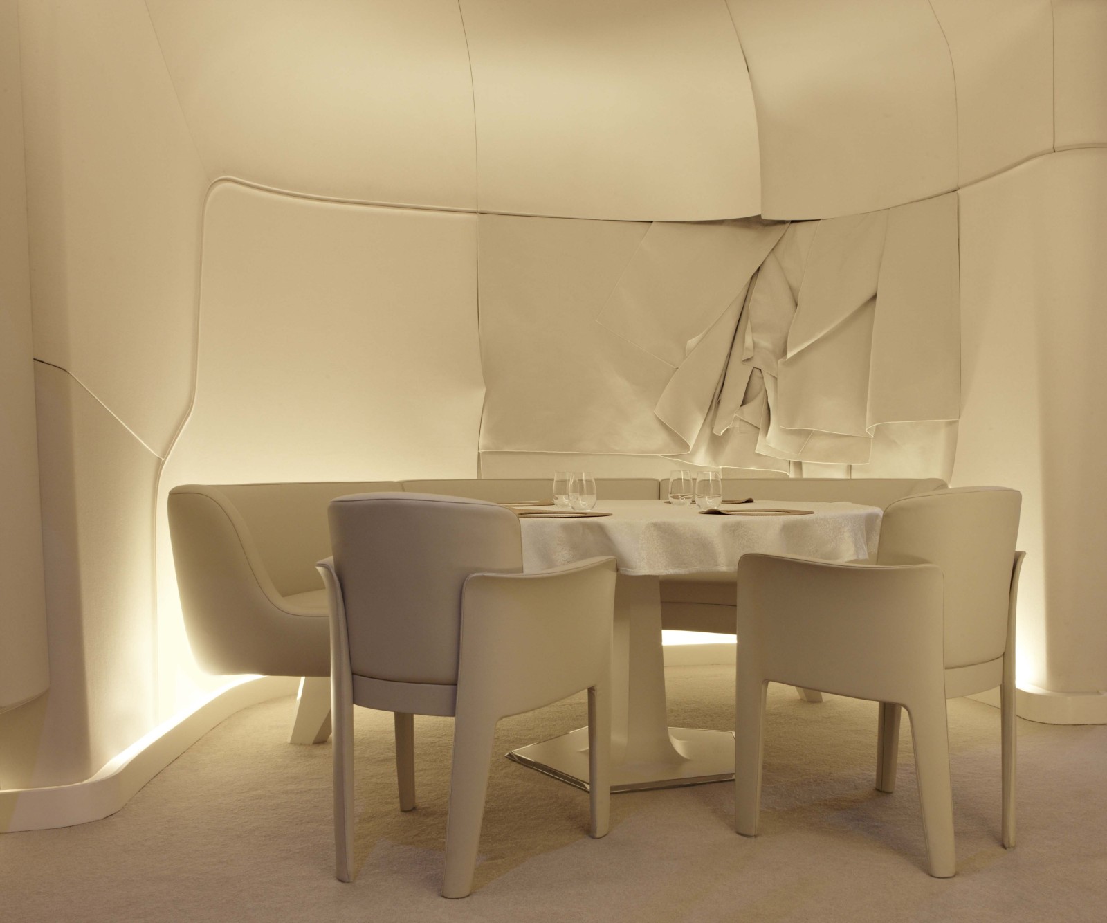 Mandarin Oriental Paris - Jouin Manku © Hélène Hilaire