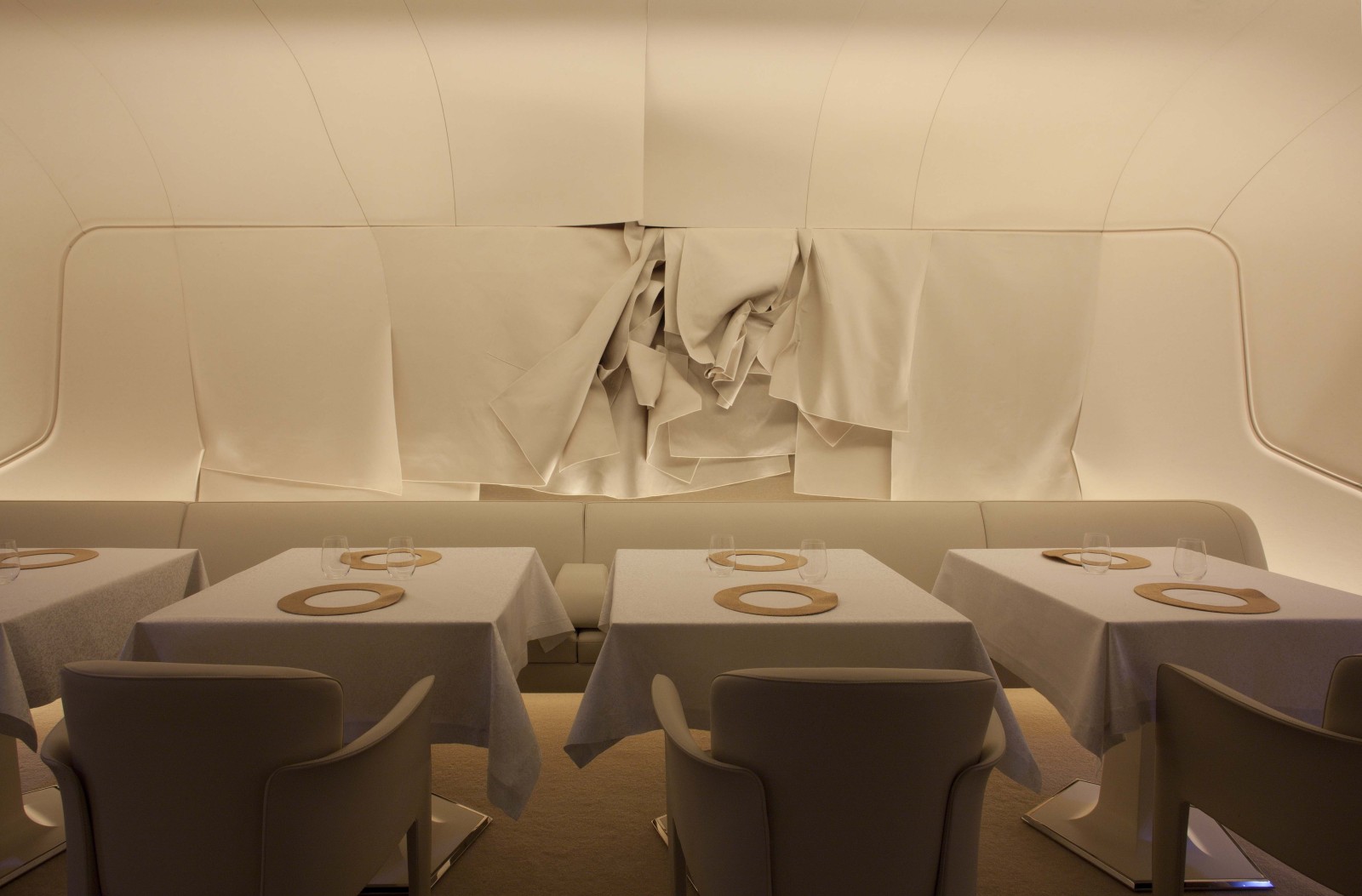 Mandarin Oriental Paris - Jouin Manku © Hélène Hilaire