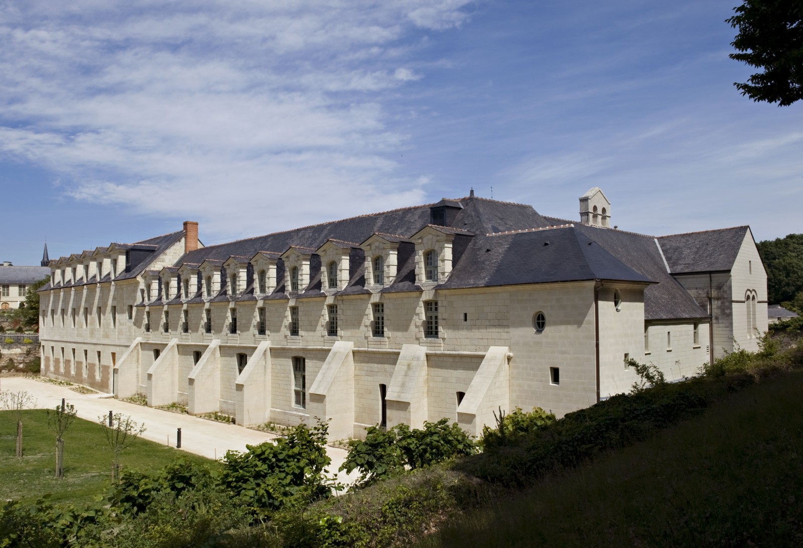 Abbaye de Fontevraud - Jouin Manku © Nicolas Mathéus