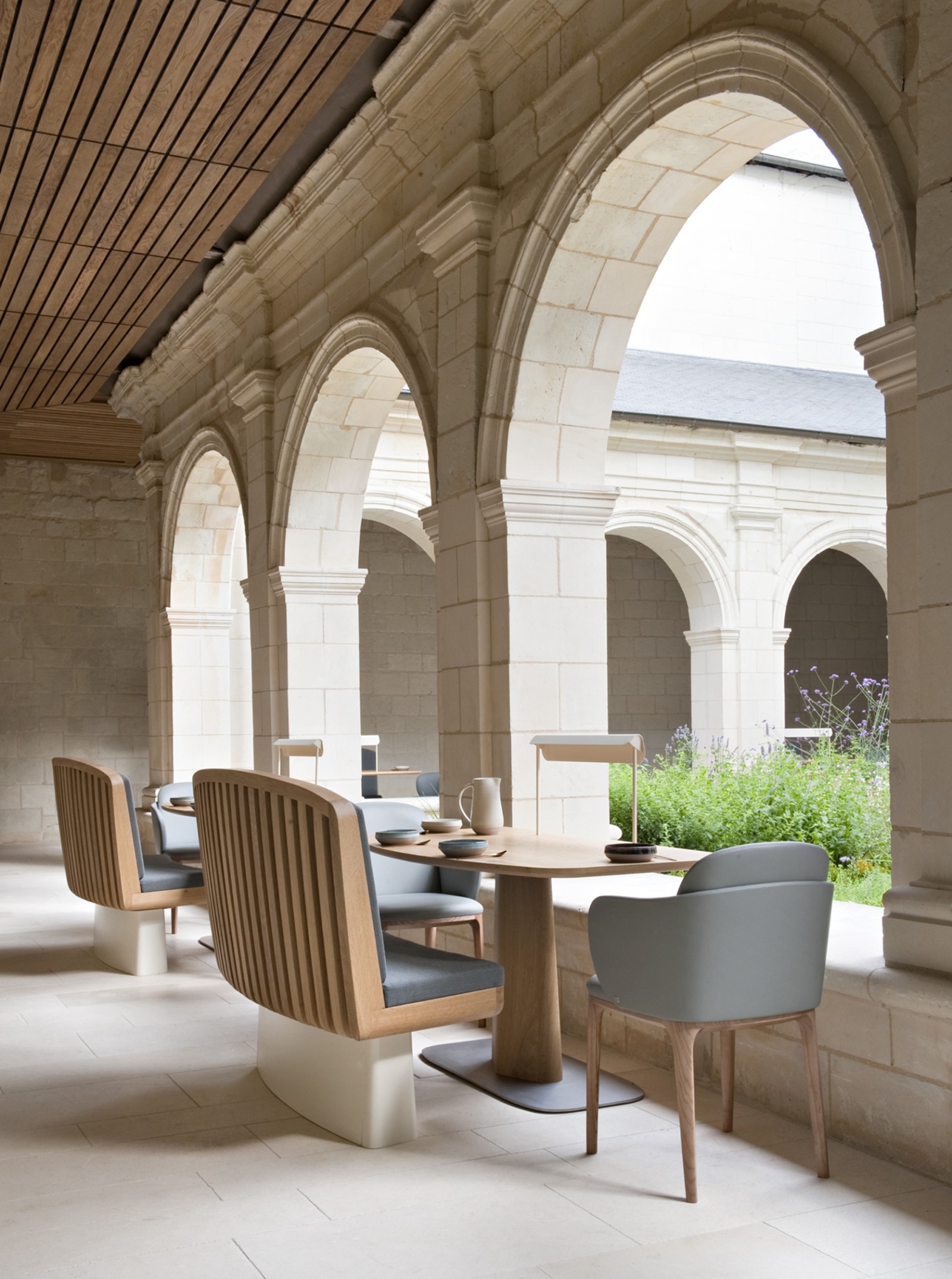Abbaye de Fontevraud - Jouin Manku © Nicolas Mathéus
