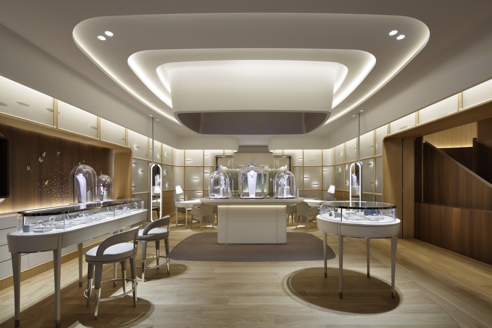 Van Cleef & Arpels - Ginza - Jouin Manku © Nacasa and Partners