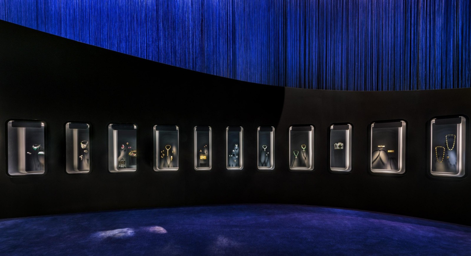 The art and science of gems - Van Cleef & Arpels - Jouin Manku