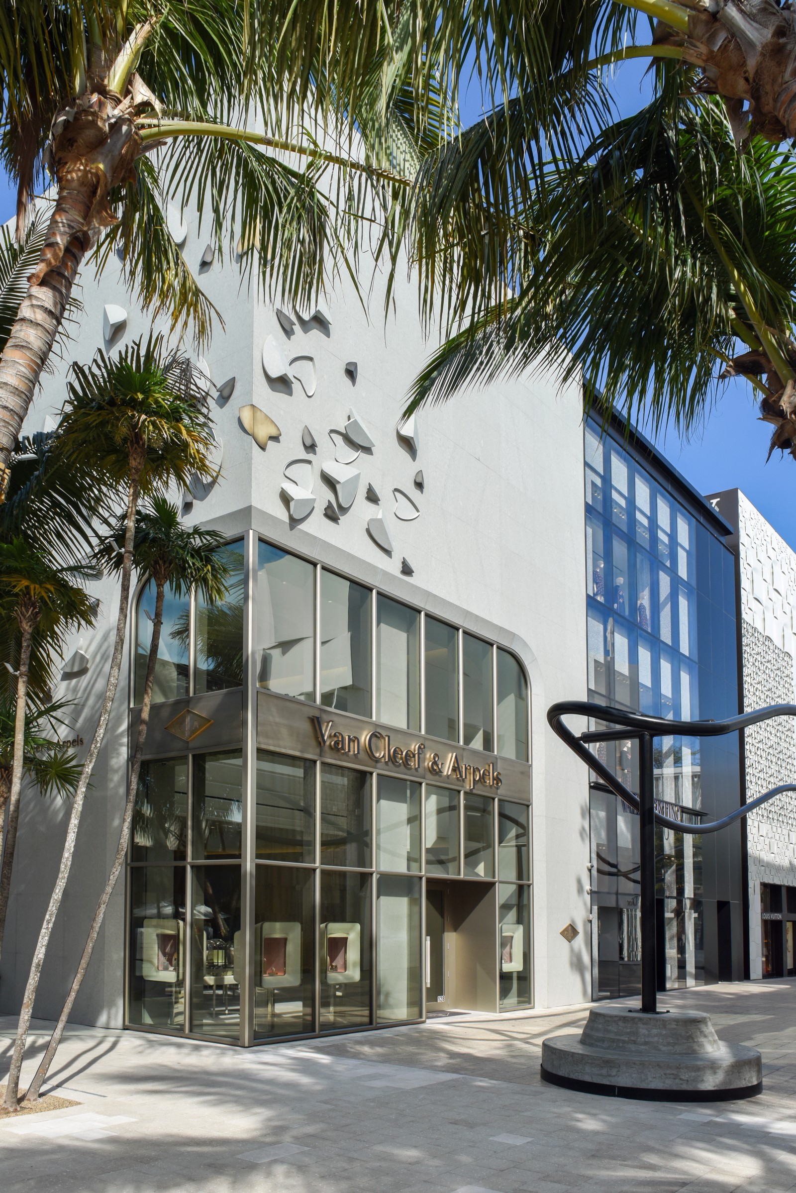 Van Cleef & Arpels Miami, Jouin Manku © Ken Hayden