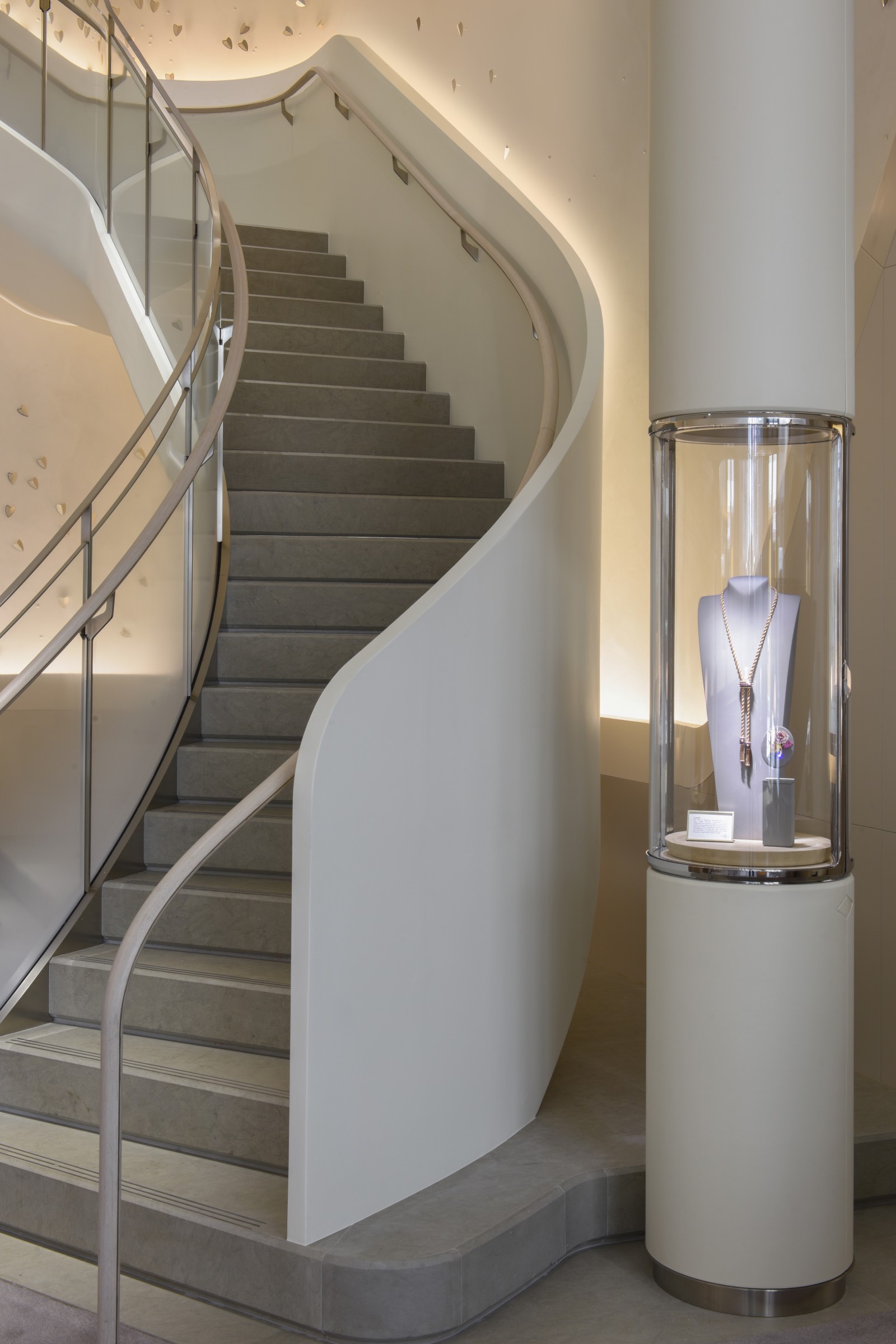 Van Cleef & Arpels Miami, Jouin Manku © Ken Hayden