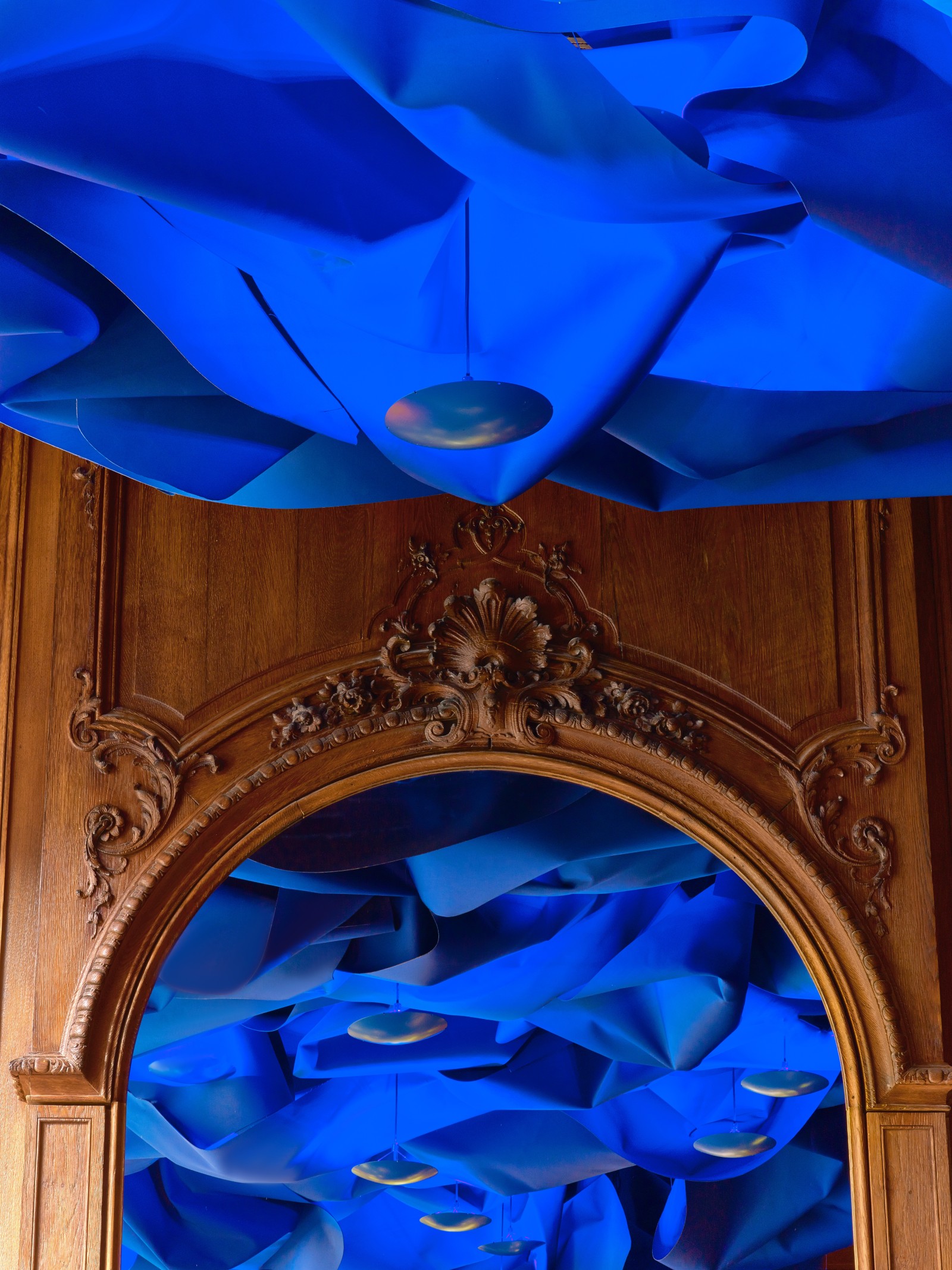 Bar Plaza Athénée - Jouin Manku © Eric Laignel