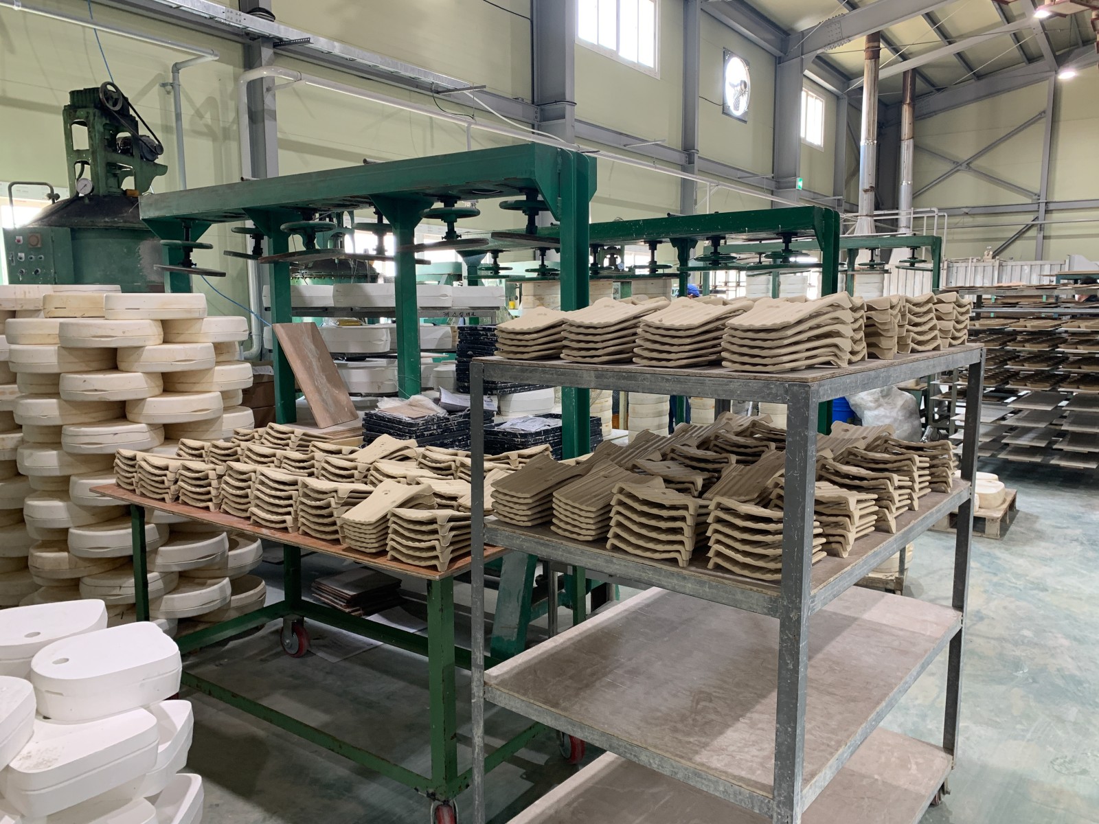 Van Cleef & Arpels Seoul Maison © Jouin Manku