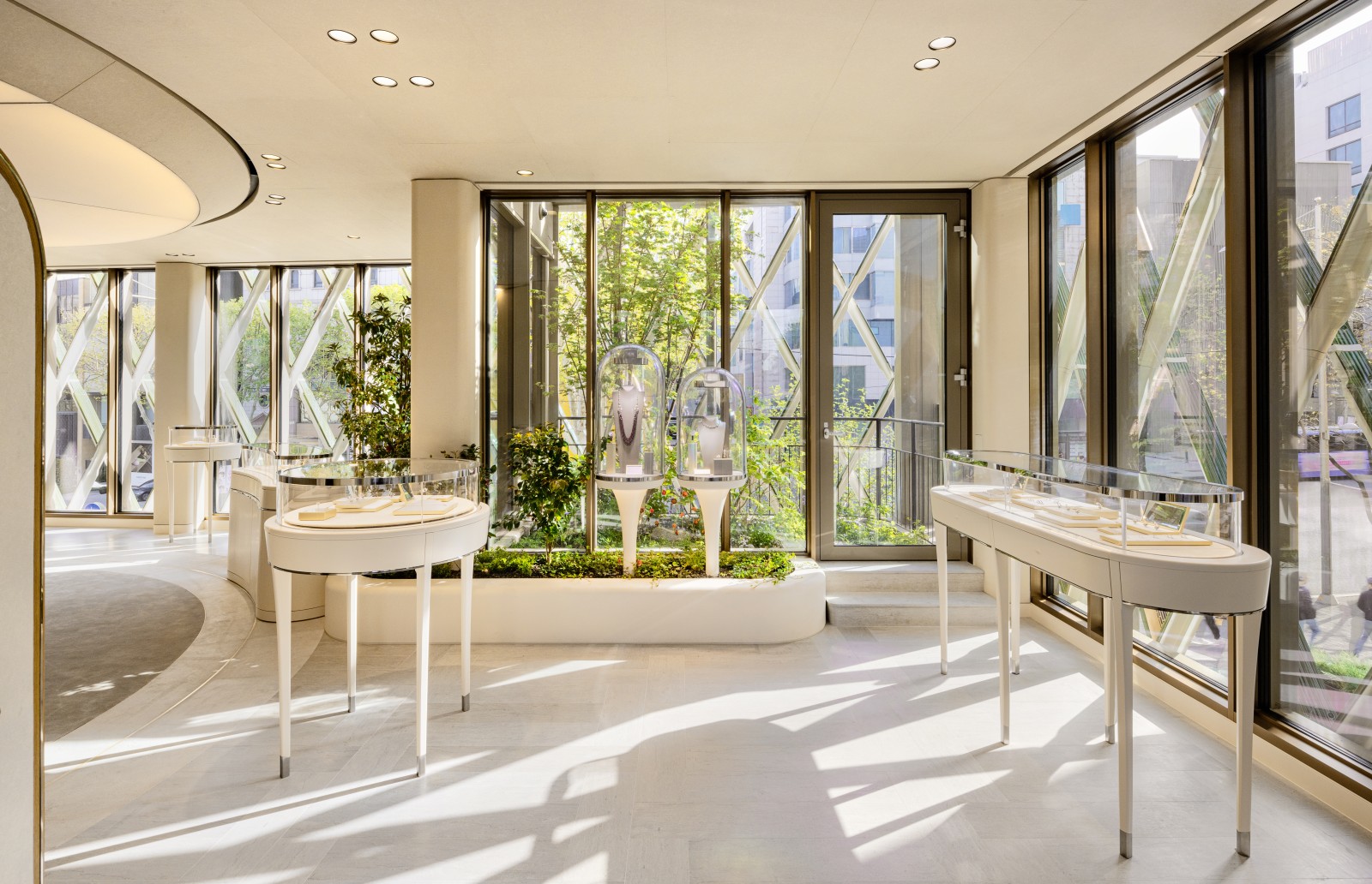 Van Cleef & Arpels Seoul Maison - Jouin Manku ©Yongjoon Choi