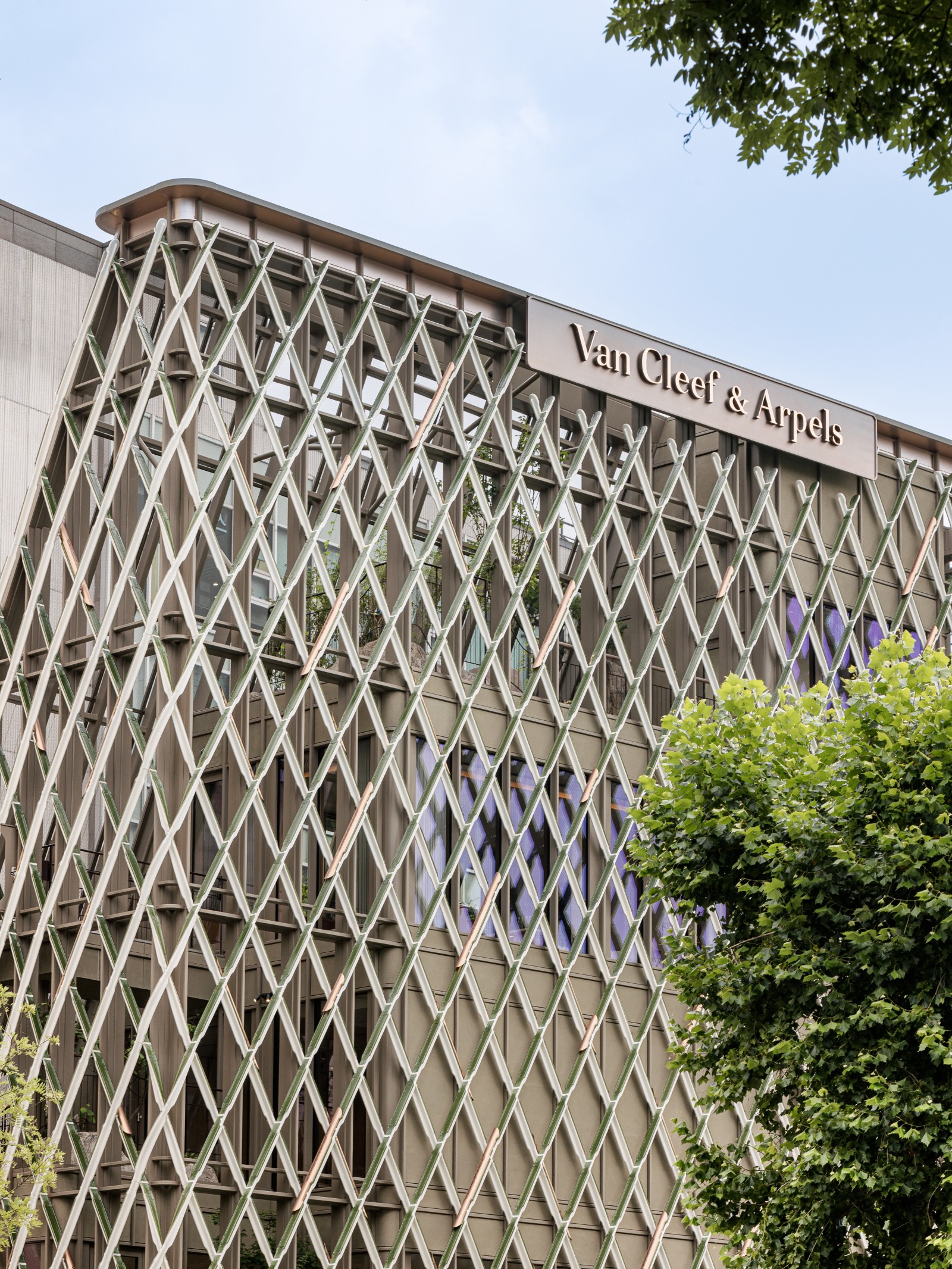 Van Cleef & Arpels Seoul Maison - Jouin Manku ©Yongjoon Choi