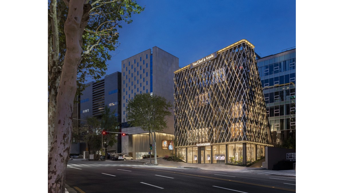 The Van Cleef Arpels Maison in Seoul